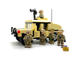 Militärfahrzeug mit 6 maßgefertigten Minifiguren Bausteinen festgelegt
